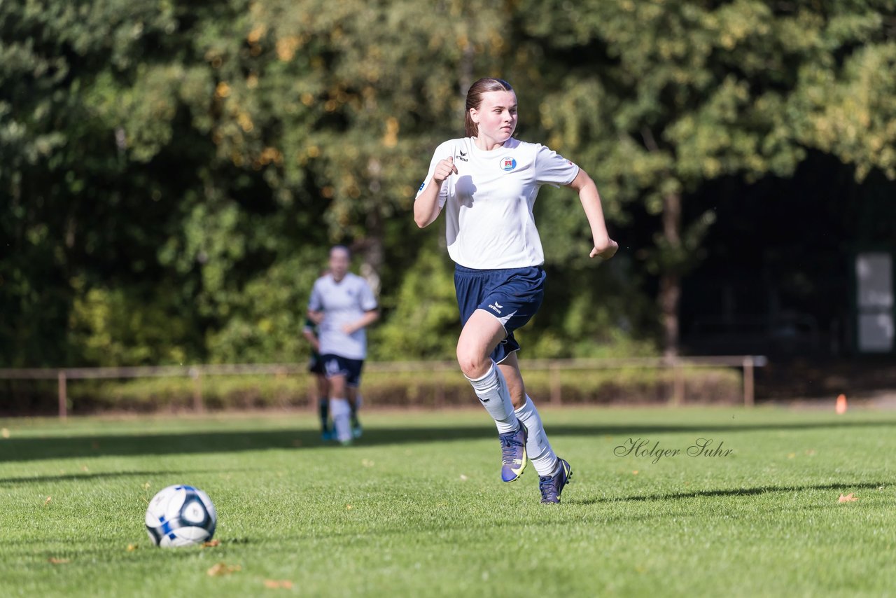 Bild 183 - wBJ VfL Pinneberg - Rissen : Ergebnis: 8:0